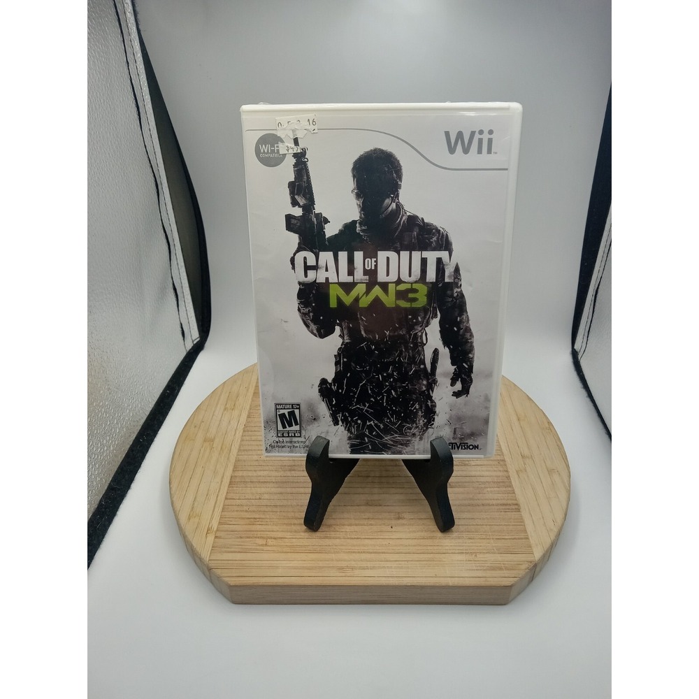 Call of Duty: Modern Warfare 3 (Nintendo Wii, 2011 Plastic Ripped On Bottom Side